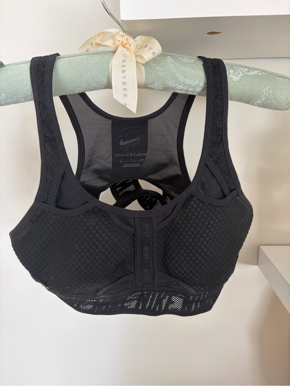 Nike Black Front-Closure High-Support Sports Bra